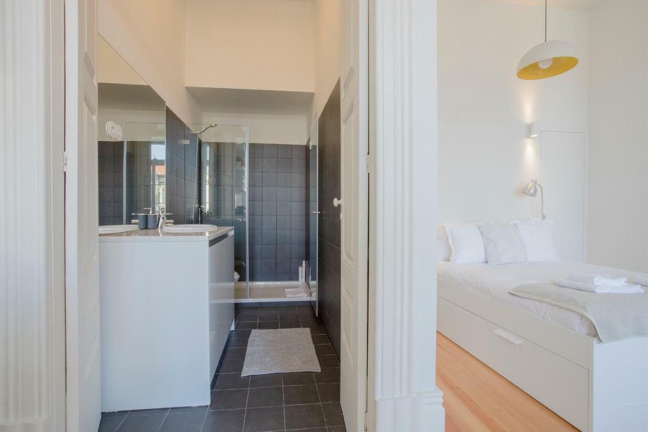 Downtown Spacious Studio Porto Eksteriør billede